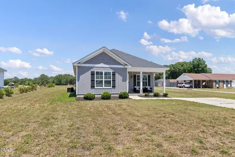 7577 Aycocks Crossing Road Lucama NC 27851