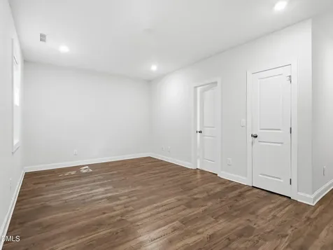 8403 Garnet Rose Lane Raleigh NC 27615