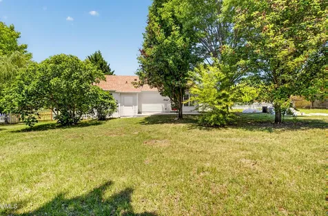 105 Stockbridge Drive Selma NC 27576