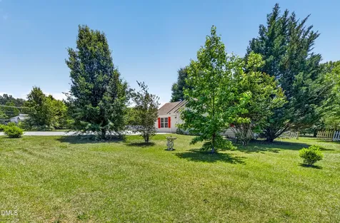105 Stockbridge Drive Selma NC 27576