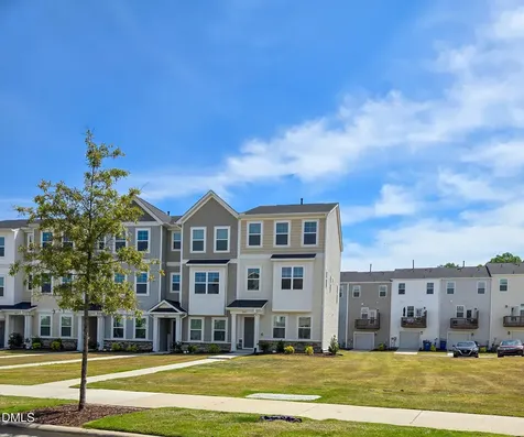 2431 Kasota Lane Raleigh NC 27610