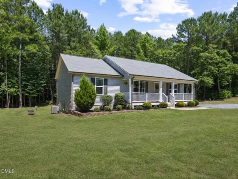 328 Barewood Drive Four Oaks NC 27524