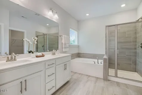 1809 Delaney Hills Lane Fuquay Varina NC 27526
