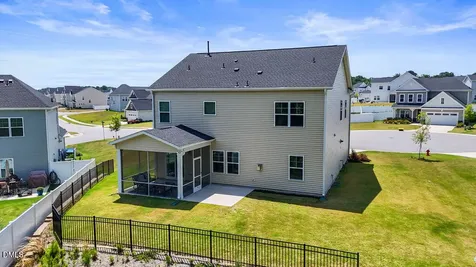 1809 Delaney Hills Lane Fuquay Varina NC 27526