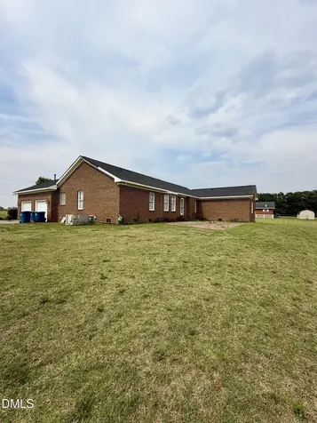 800 Carolina Drive Dunn NC 28334