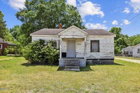 2215 Hunter Hill Road Rocky Mount NC 27804