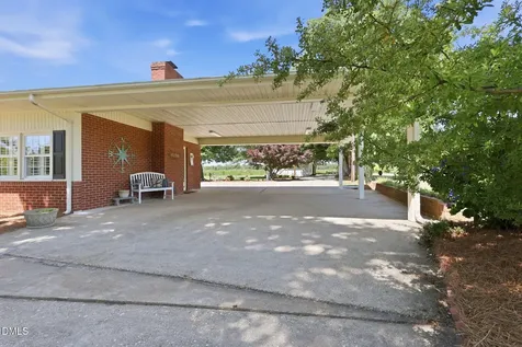 913 W Core Road Dunn NC 28334