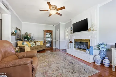 913 W Core Road Dunn NC 28334