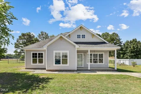 5606 Blanch Fields Lane Lucama NC 27851