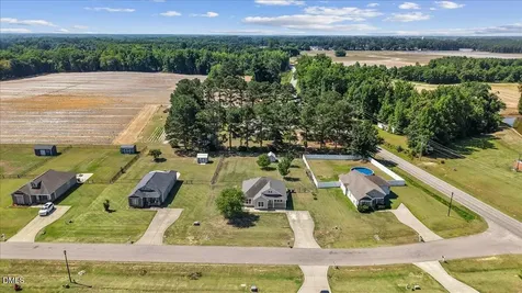 5606 Blanch Fields Lane Lucama NC 27851