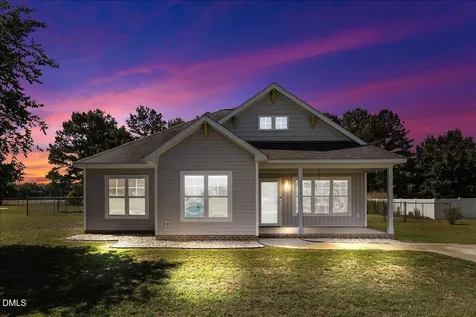 5606 Blanch Fields Lane Lucama NC 27851