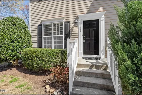 305 Anterbury Drive Apex NC 27502