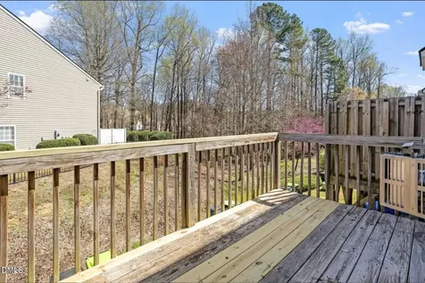 305 Anterbury Drive Apex NC 27502