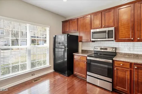 305 Anterbury Drive Apex NC 27502