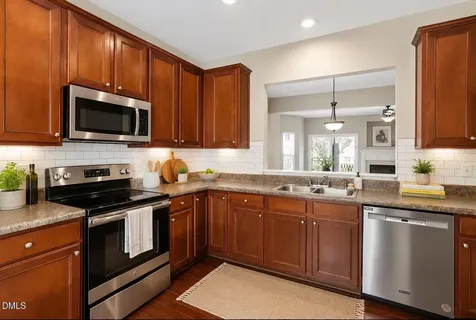 305 Anterbury Drive Apex NC 27502