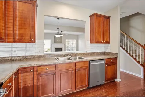 305 Anterbury Drive Apex NC 27502