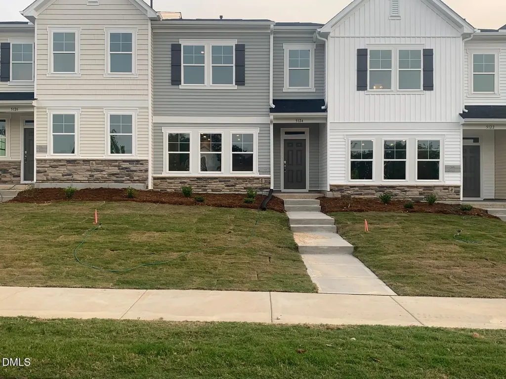 5124 Anamosa Street Raleigh NC 27610