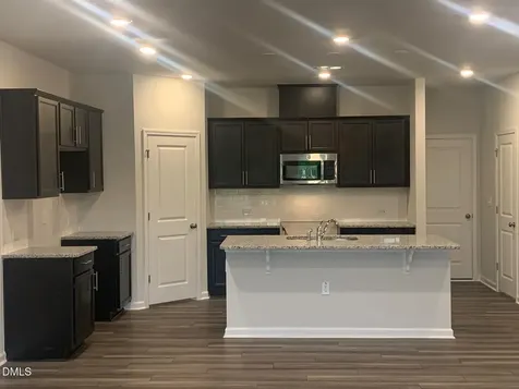 5124 Anamosa Street Raleigh NC 27610