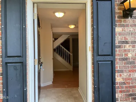 101 Luxon Place Cary NC 27513