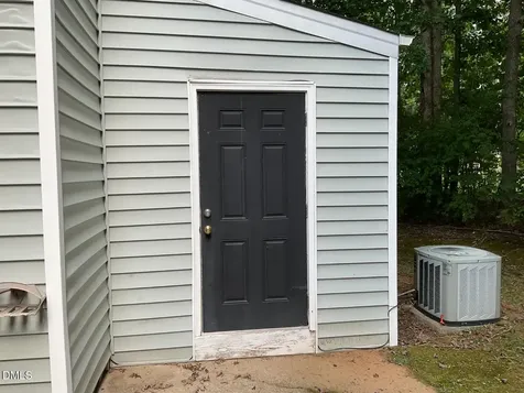 101 Luxon Place Cary NC 27513