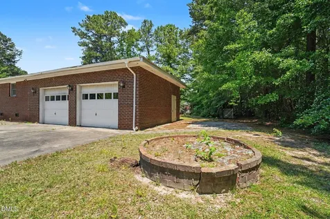 324 Dogwood Street Smithfield NC 27577