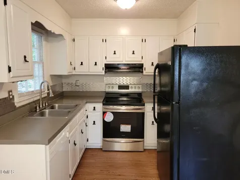304 Holtz Lane Cary NC 27511