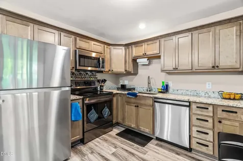 105 Nivens Court Garner NC 27529