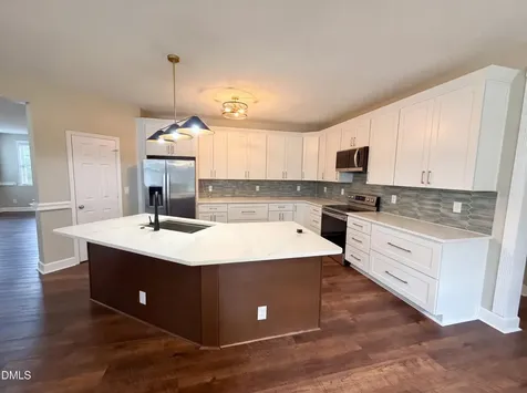 1812 Devonridge Drive Fuquay Varina NC 27526
