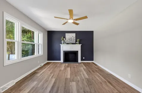 210 E Crestview Drive Smithfield NC 27577