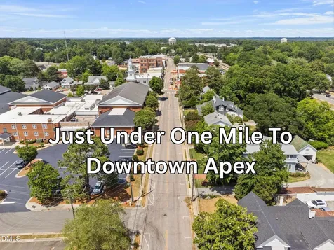 929 Shoofly Path Apex NC 27502