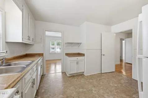 1711 Forest Road Durham NC 27705