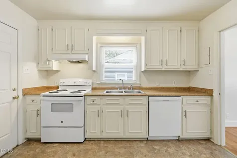1711 Forest Road Durham NC 27705