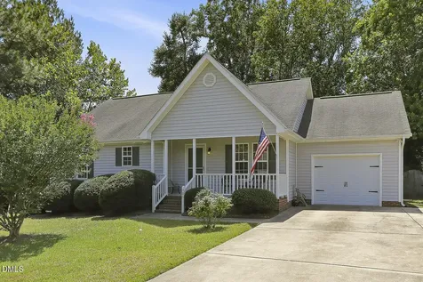 105 N Lintel Drive Fuquay Varina NC 27526