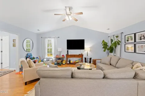 6 Coriander Court Durham NC 27713