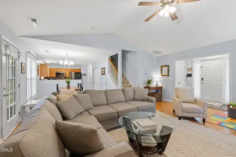 6 Coriander Court Durham NC 27713