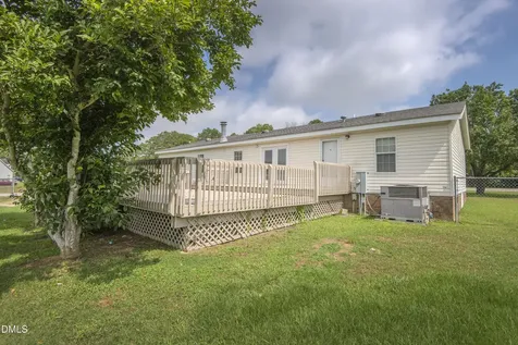 41 Stable Road Tarboro NC 27886