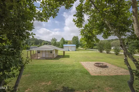 41 Stable Road Tarboro NC 27886