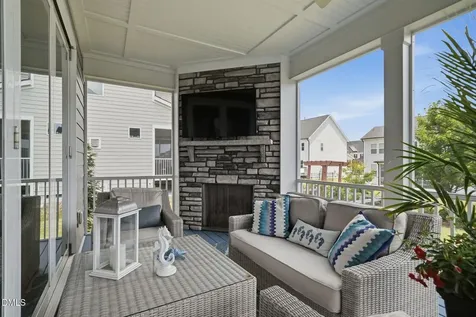 139 Grantham House Way Apex NC 27523