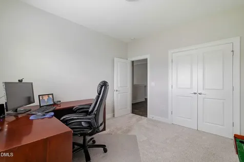 139 Grantham House Way Apex NC 27523