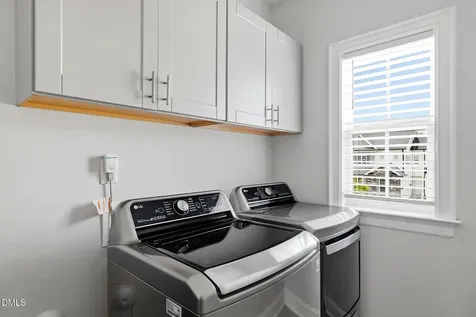 139 Grantham House Way Apex NC 27523