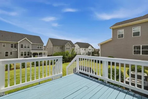 139 Grantham House Way Apex NC 27523