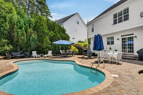 1258 Horsham Way Apex NC 27502