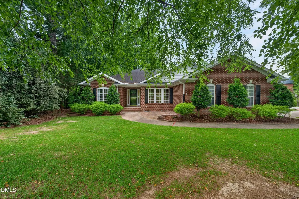500 Parishgate Circle Fuquay Varina NC 27526