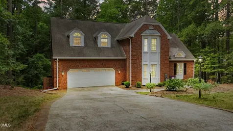 5517 N Hawthorne Way Raleigh NC 27613