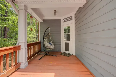5517 N Hawthorne Way Raleigh NC 27613