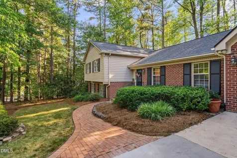 6017 Dodsworth Drive Raleigh NC 27612