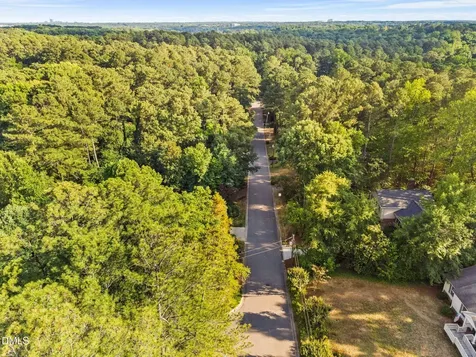 6017 Dodsworth Drive Raleigh NC 27612
