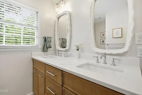 2804 Pidgeon Hill Road Raleigh NC 27613