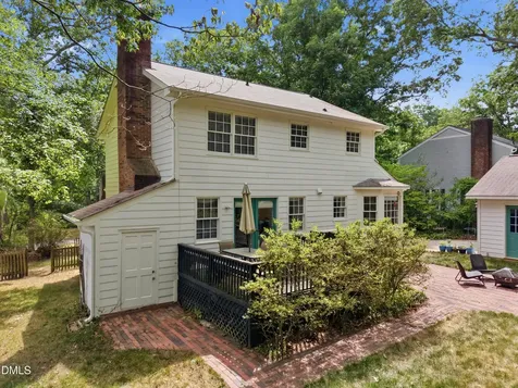 2804 Pidgeon Hill Road Raleigh NC 27613