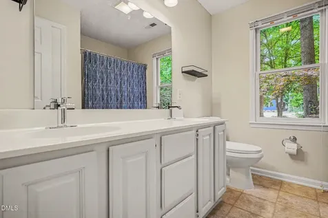 204 Oscar Lane Cary NC 27513